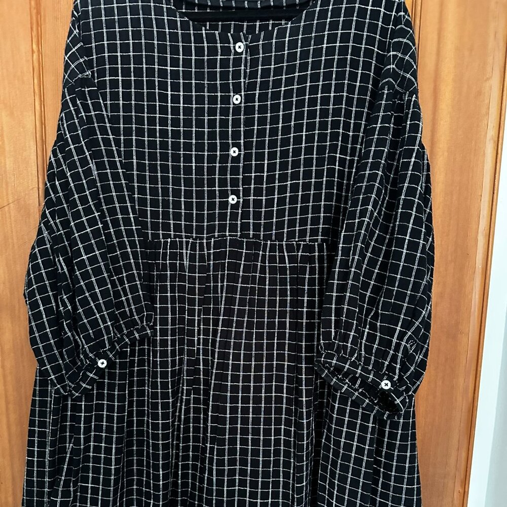 Midi Able Brand 3xl Black and White